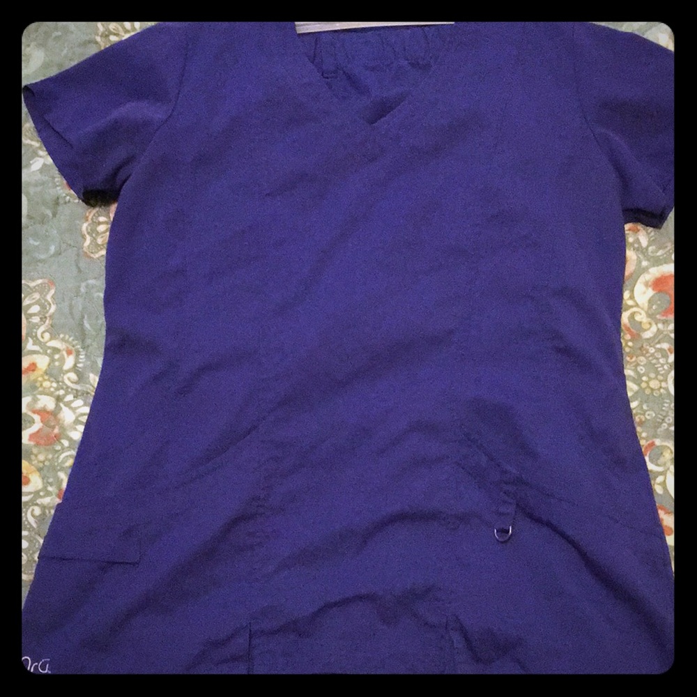 Scrubs! NrG plumb purple scrub set😊